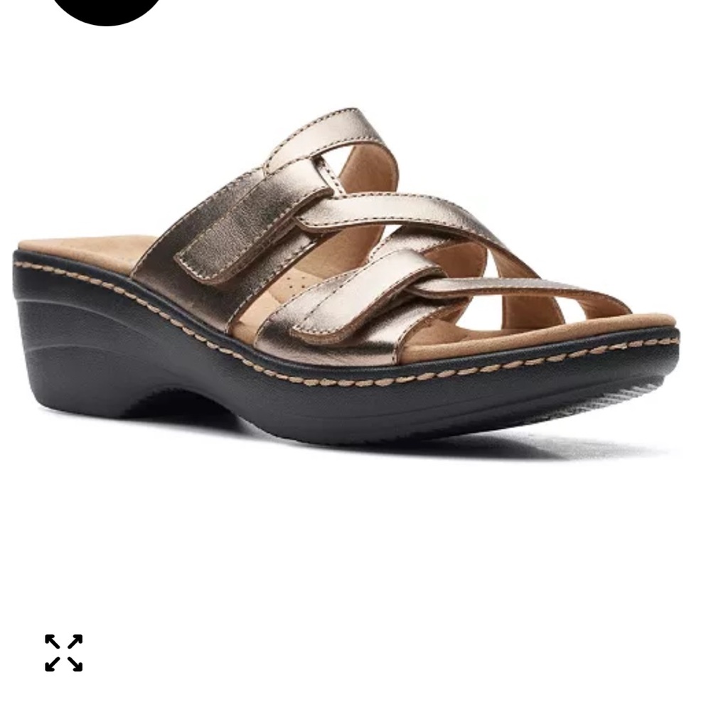Clarks Merliah Karli Slip-on Strappy Sandals in Metallic 9.5